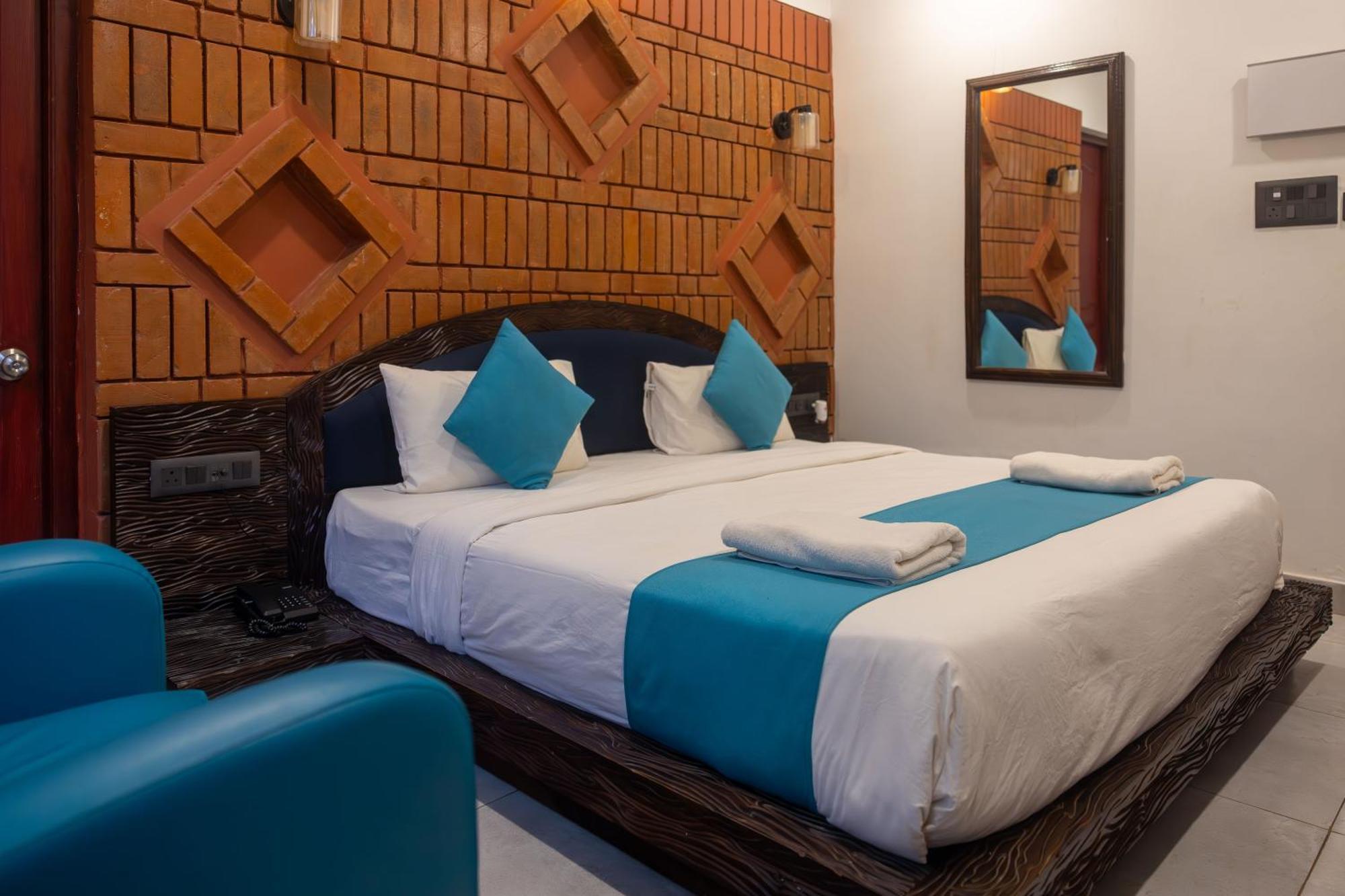 Downtown Hostels - أنجونا المظهر الخارجي الصورة
