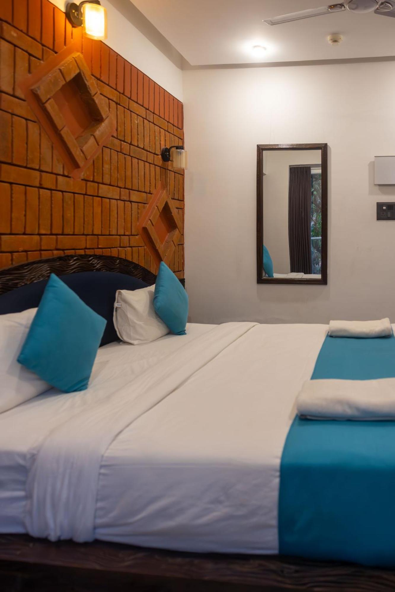 Downtown Hostels - أنجونا المظهر الخارجي الصورة