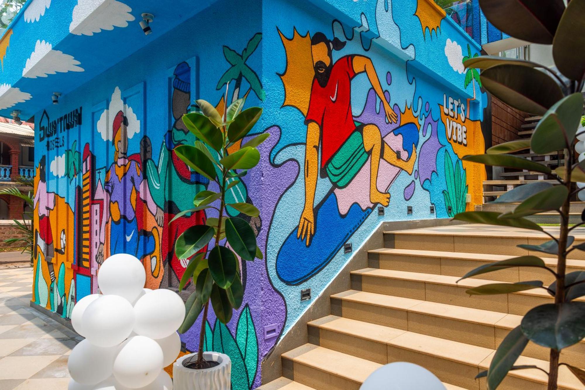 Downtown Hostels - أنجونا المظهر الخارجي الصورة