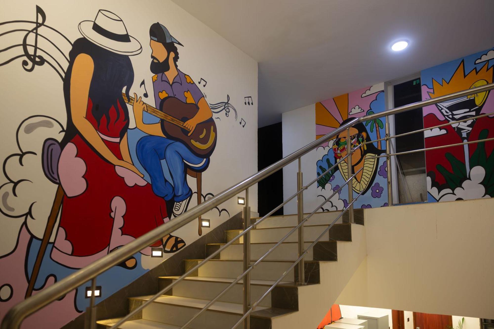 Downtown Hostels - أنجونا المظهر الخارجي الصورة