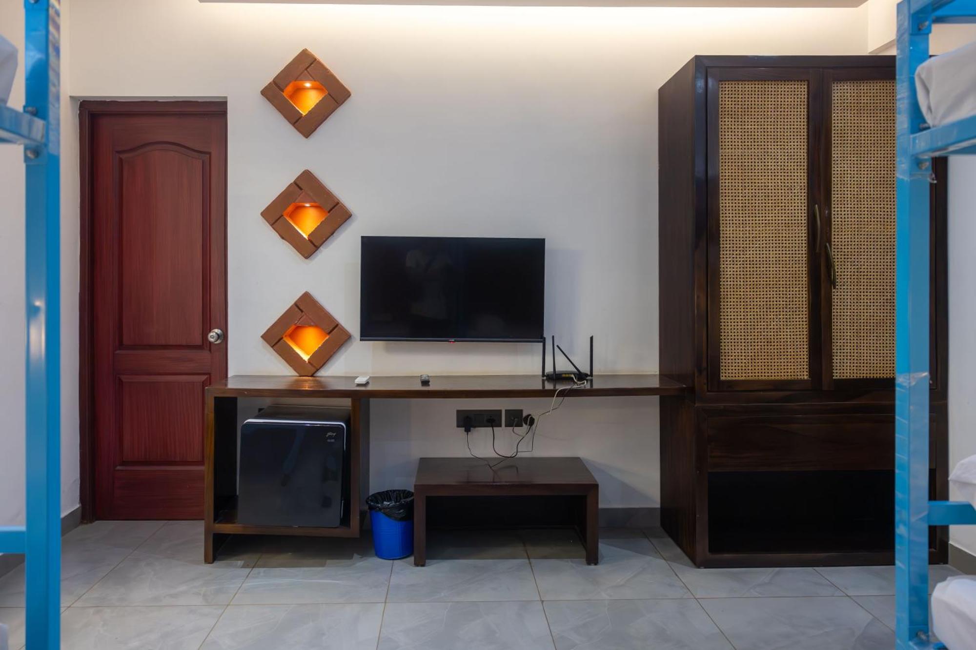 Downtown Hostels - أنجونا المظهر الخارجي الصورة