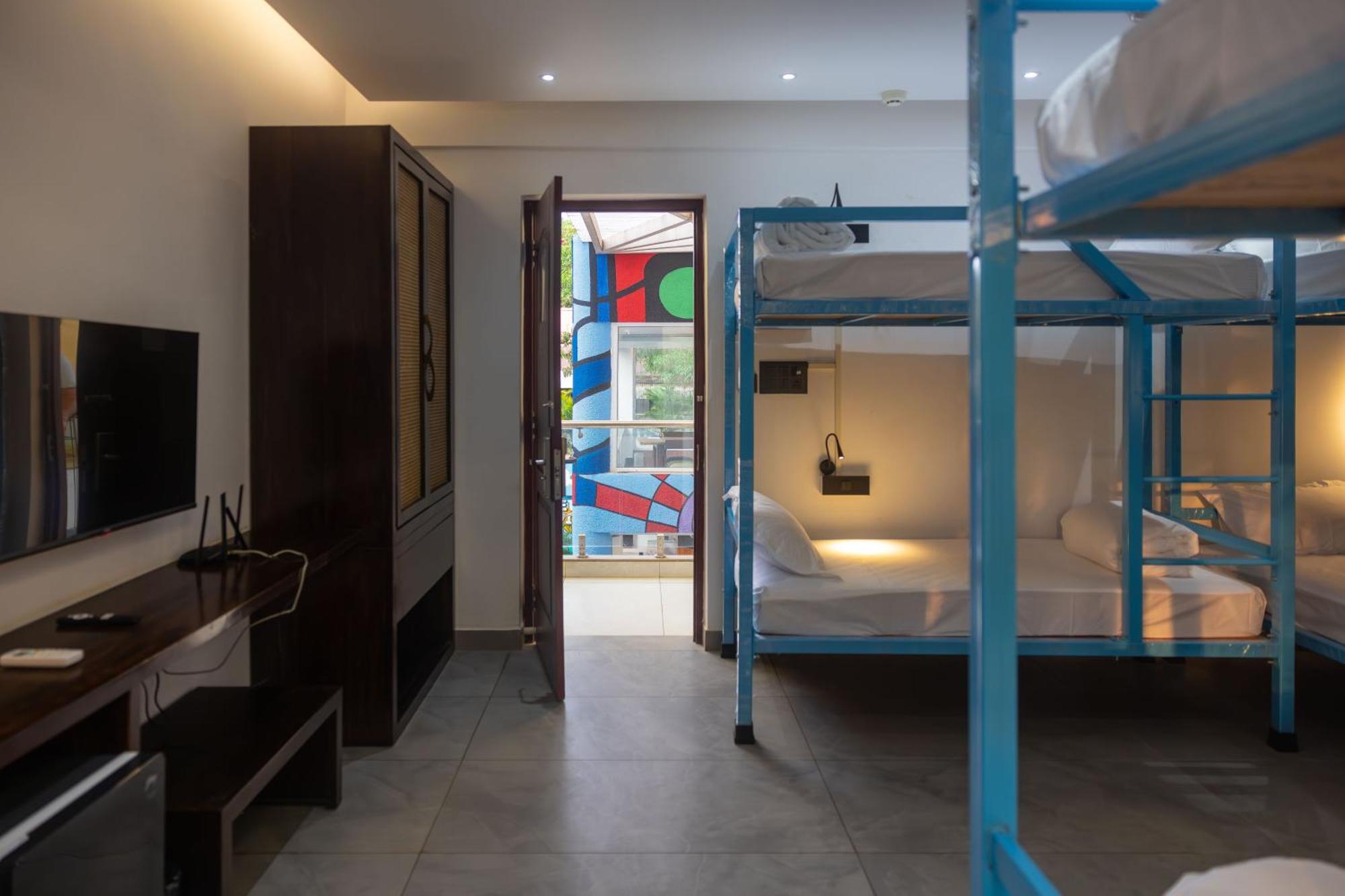 Downtown Hostels - أنجونا المظهر الخارجي الصورة